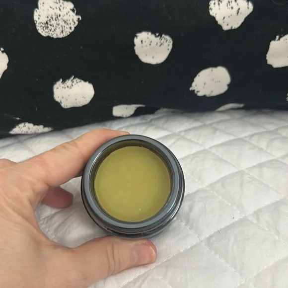 Yoga Balm - Picture 5 of 5